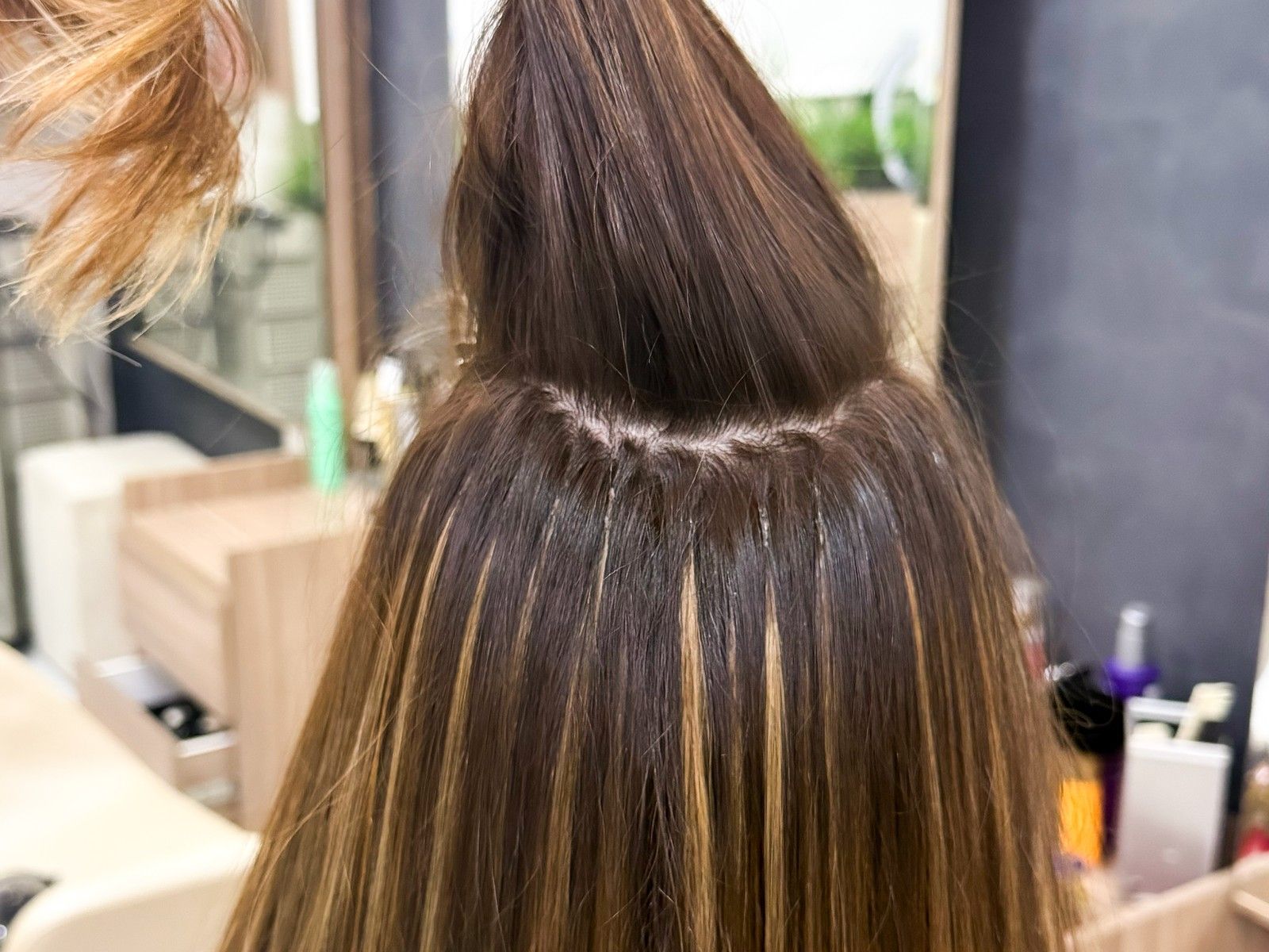 Mega Hair com a técnica Microcápsulas de Queratina